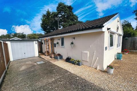 3 Azalea Close, St Ives, Ringwood, BH24 2PP