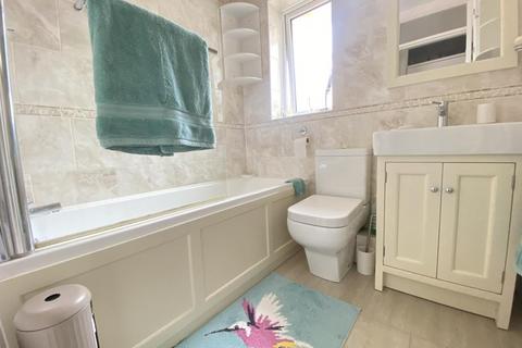 3 Azalea Close, St Ives, Ringwood, BH24 2PP