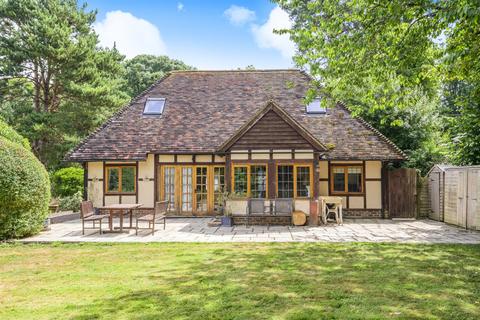 Barn By The Willow Bury Common, Bury, Pulborough, RH20 1NR