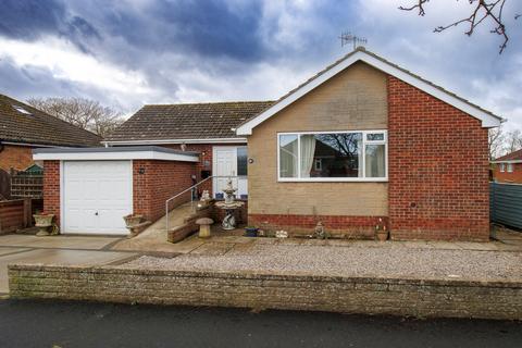 2 bedroom detached bungalow for sale, Wharfedale, Filey YO14