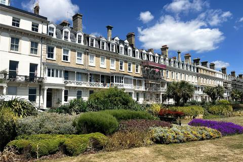 2 bedroom apartment for sale - Heene Terrace, Marine Parade, Worthing, West Sussex, BN11