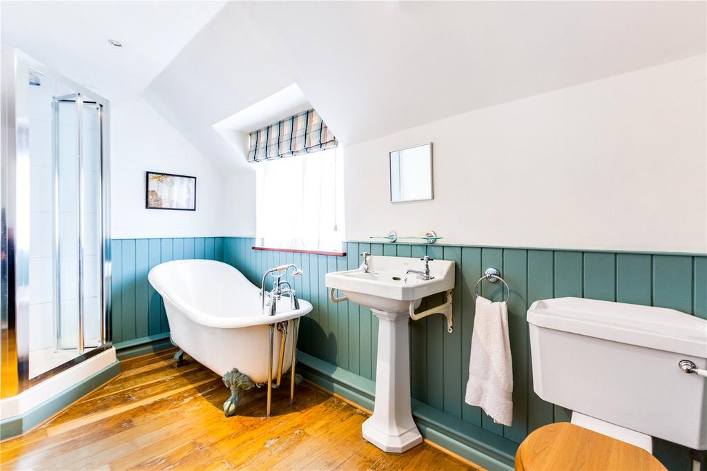 Main House Bathroom