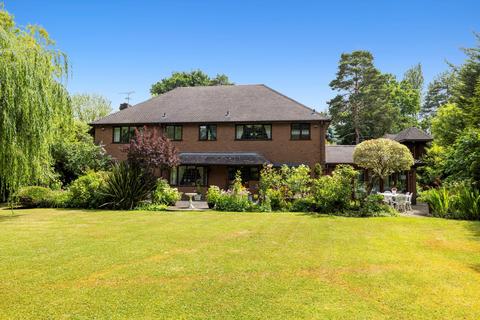 5 bedroom detached house for sale, Fairoak Lane, Oxshott, Leatherhead, Surrey, KT22.