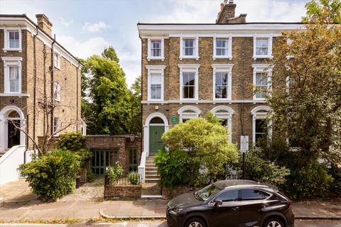 23 Alwyne Road, London, N1 2HN