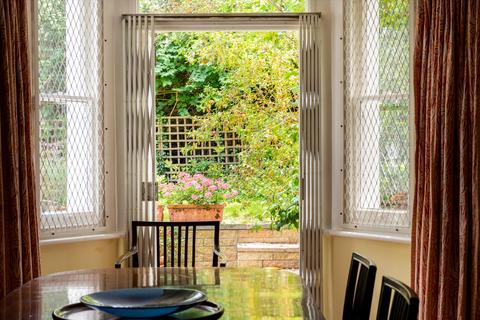 23 Alwyne Road, London, N1 2HN