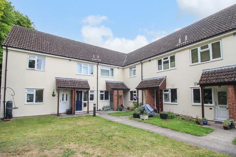 11 Weirside Court, Edington, Westbury, BA13 4PP