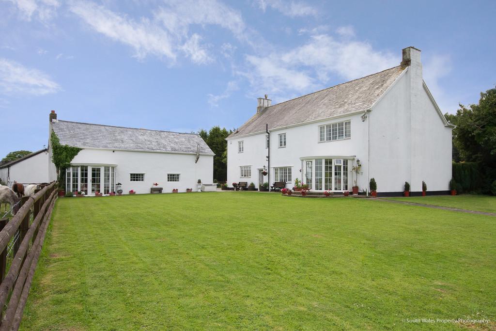 Peterston Super Ely, Vale of... 4 bed detached house £2,650,000