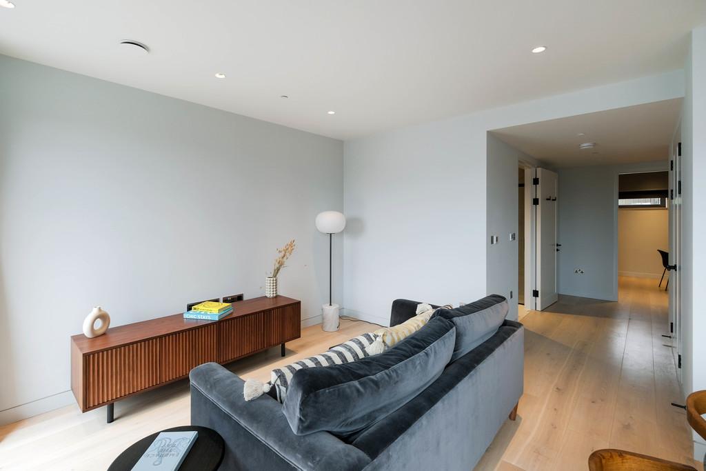 Carnaby Lofts W1 flat to rent