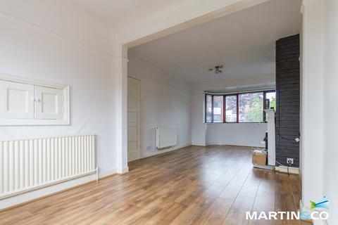 3 bedroom semi-detached house to rent, Hill Top Road, Northfield, B31