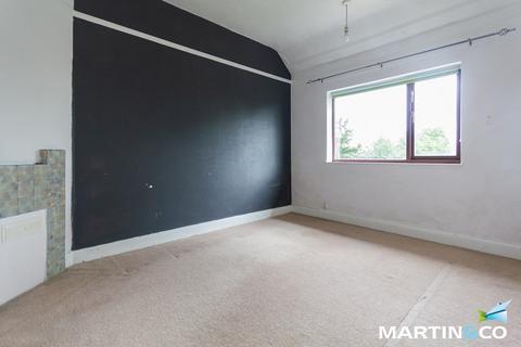 3 bedroom semi-detached house to rent, Hill Top Road, Northfield, B31
