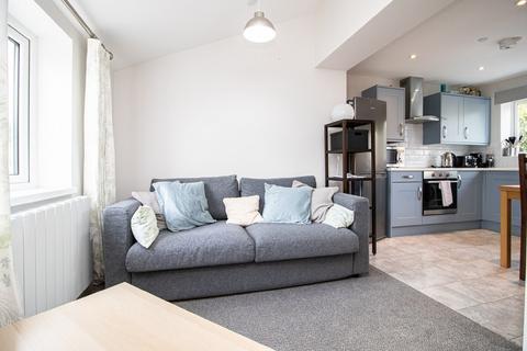 1 bedroom apartment to rent, Heol Y Bryn, Pentyrch