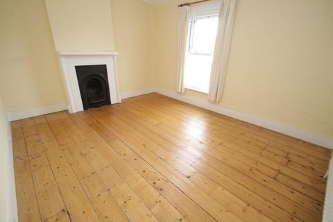 1 Beaconsfield Road, Wick, Littlehampton, BN17 6LW