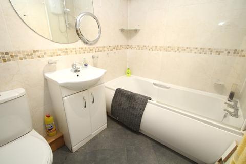 1 Beaconsfield Road, Wick, Littlehampton, BN17 6LW