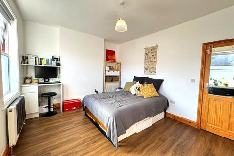 5 bedroom house share to rent, Fairfax Road, Harringay