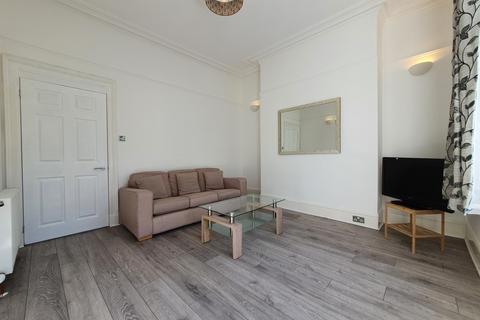 2 bedroom apartment to rent - Wallfield Crescent - Flat C, Aberdeen