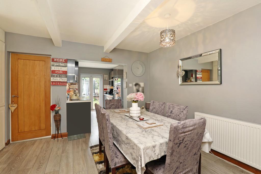 The Alders, Hanworth 3 bed end of terrace house £475,000