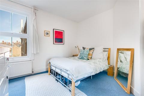 2 bedroom flat to rent, Newlands Terrace, 169 Queenstown Road, London