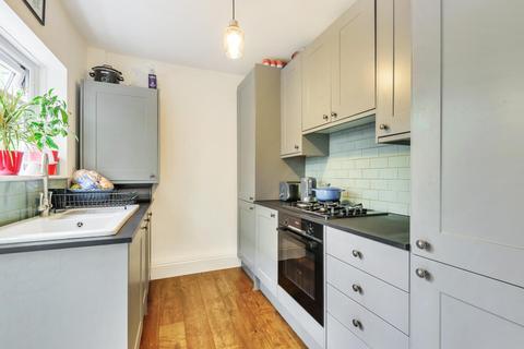 59 Robson Road, London, SE27 9LB