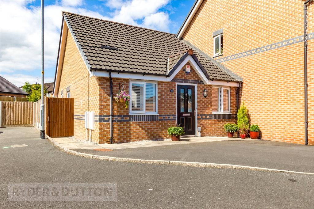 Lorton Close, Middleton, Manchester, M24 2 bed bungalow £205,000