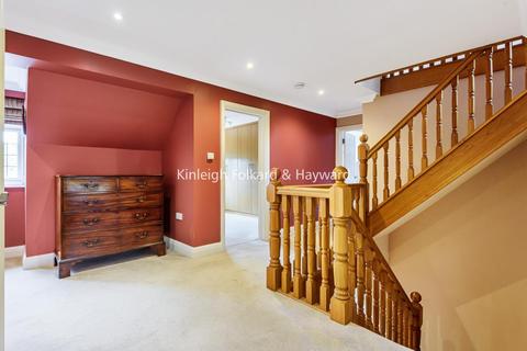 4a Coates Hill Road, Bromley, BR1 2BJ