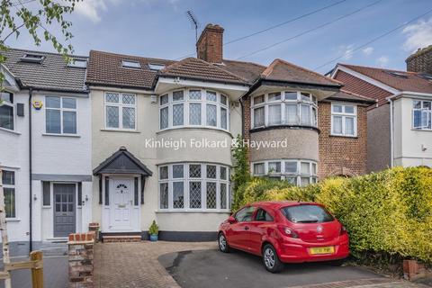 10 Hill Close, Chislehurst, BR7 6HY