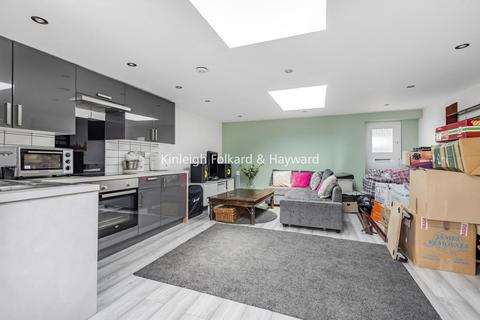10 Hill Close, Chislehurst, BR7 6HY