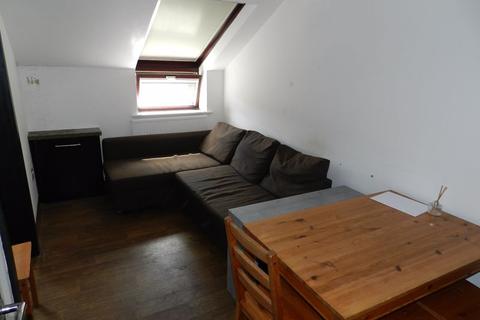 4 bedroom apartment for sale - Belle Vue Road, Leeds