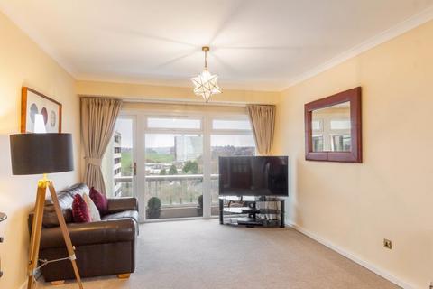 2 bedroom apartment for sale - Montagu Court, Gosforth, Newcastle upon Tyne
