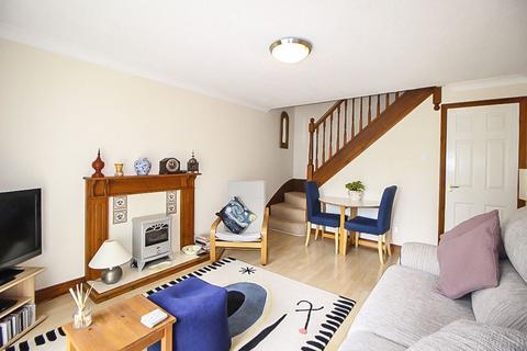 25 Gideons Close, Dudley, DY3 2HY