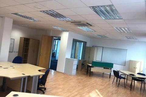 Serviced office to rent, 160 Oldham Road,,