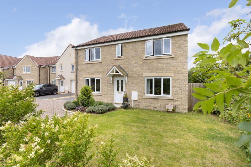 Teachers Way, Melksham 5 bed detached house £425,000