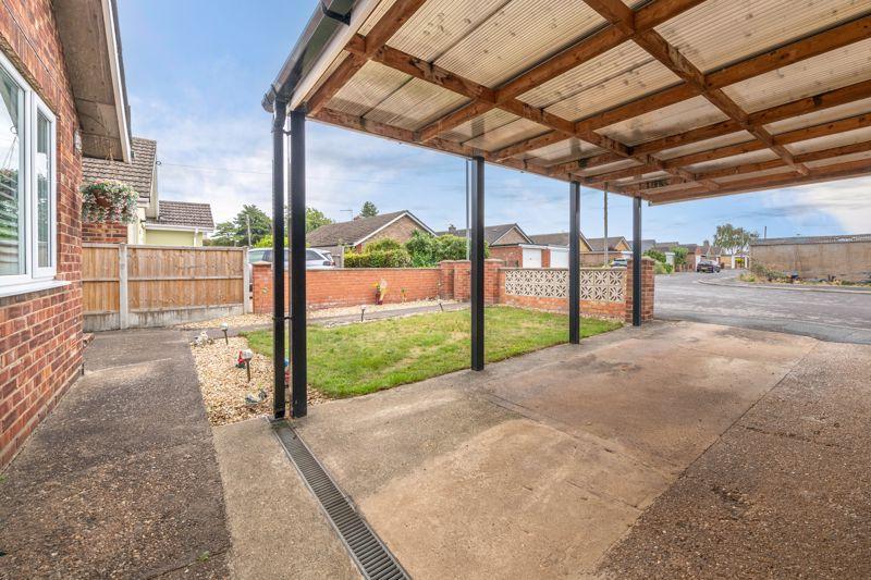 Car port/front...