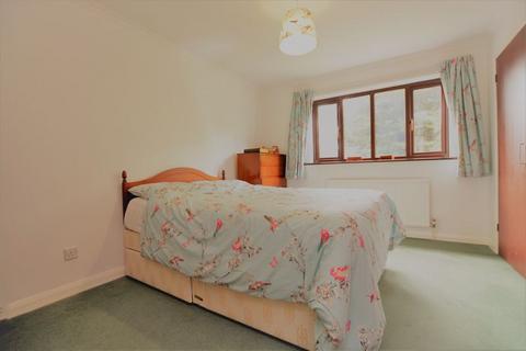 1 bedroom terraced house for sale, Sussex Place, Slough