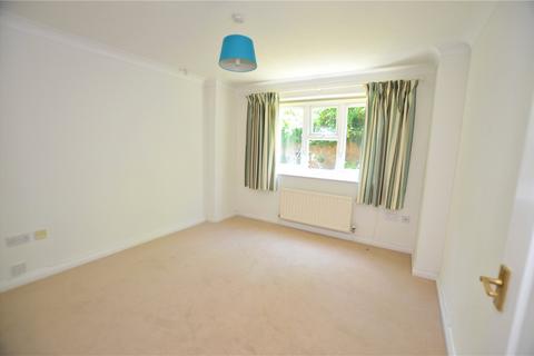 2 bedroom apartment for sale - Linden Court, Linden Chase, Uckfield, East Sussex, TN22