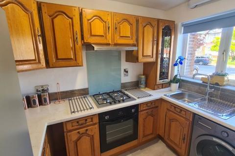 2 bedroom terraced house to rent, Mulgrave Road, Sutton