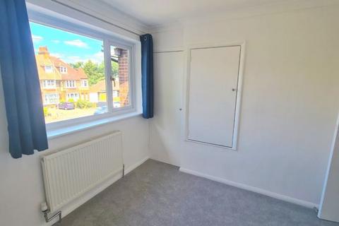 2 bedroom terraced house to rent, Mulgrave Road, Sutton