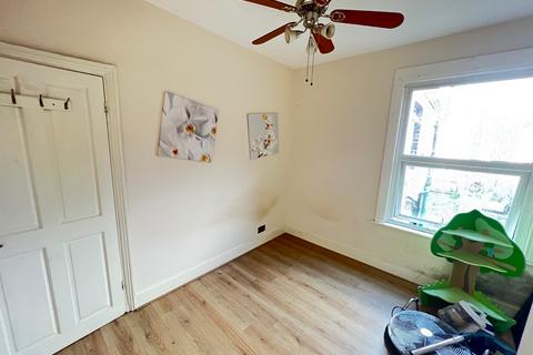 1 bedroom flat to rent, A Cornwallis Road, London