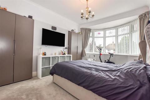 992 Anlaby Road, Hull, HU4 6AT