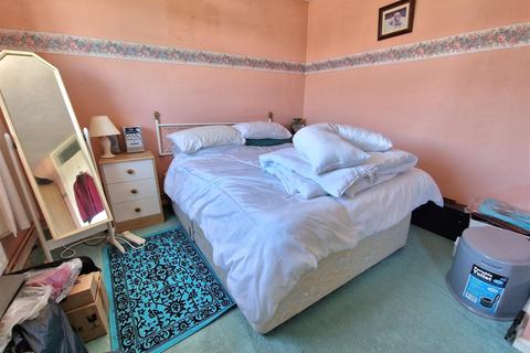 115 Croft Road, Portland, DT5 2EP