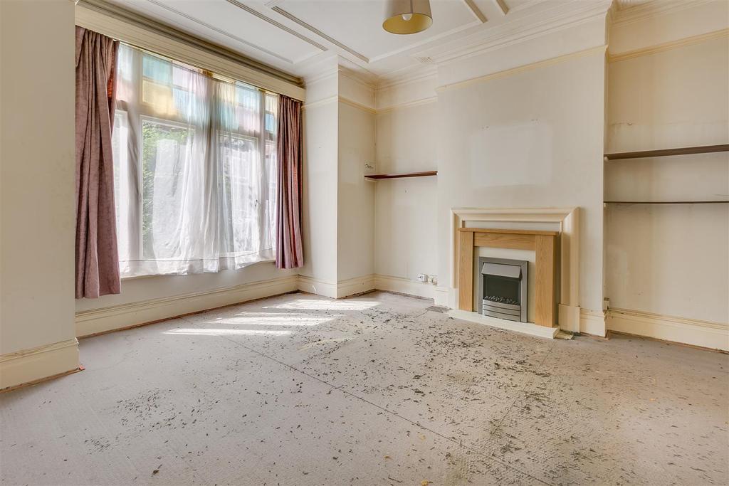Lonsdale Road, W4 - FOR SALE
