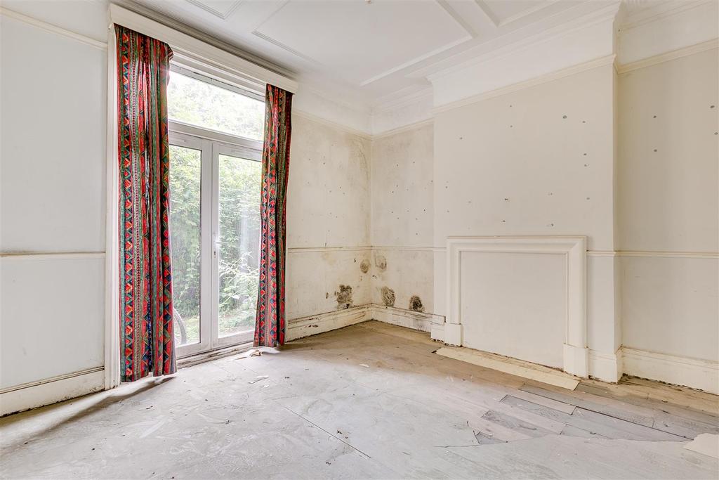 Lonsdale Road, W4 - FOR SALE