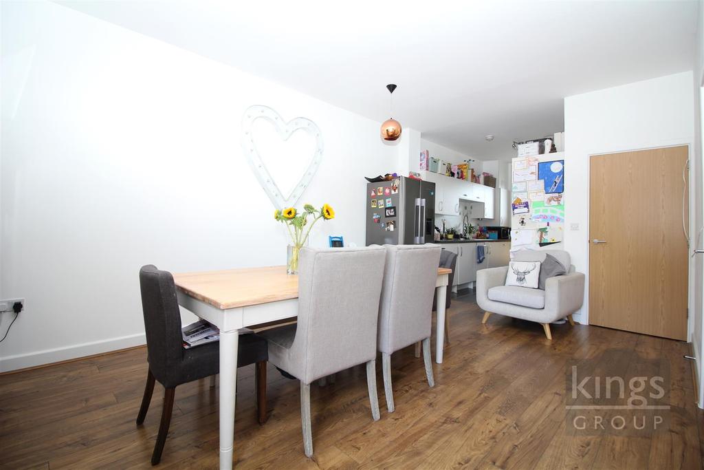 Dining room.jpg