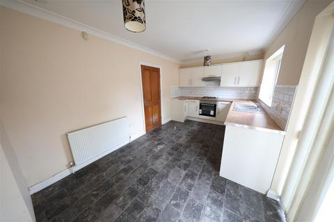 3 bedroom semi-detached house for sale, Parthian Road, Hull