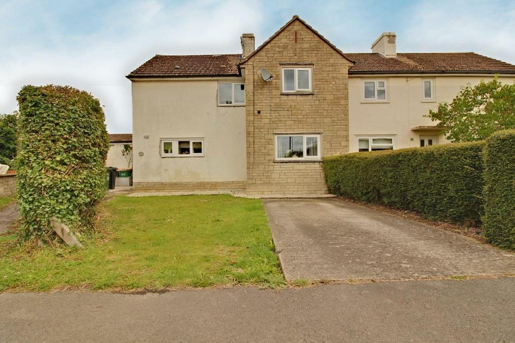 Midland Road, Stonehouse, Gloucestershire 3 bed semidetached house £