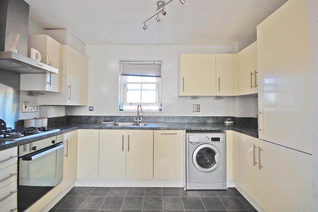 Kitchen.jpg