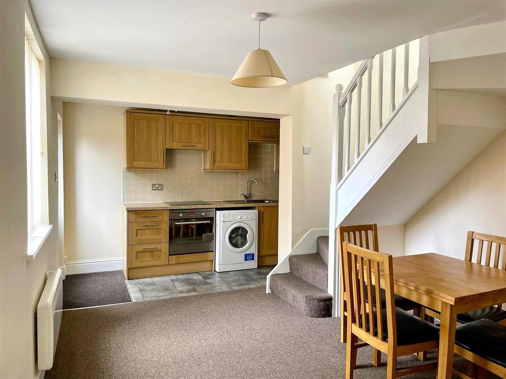 Middleton Hall Road, Kings Norton, Birmingham, B30 1 bed flat £725