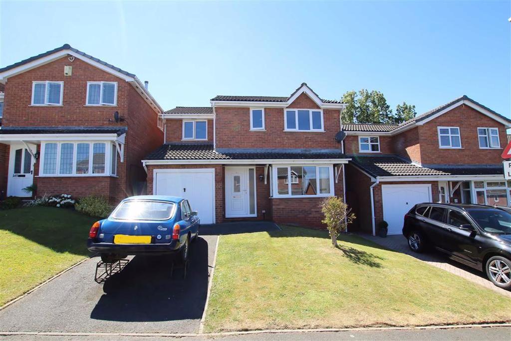 Windsor Drive, Flint, Flintshire, CH6 4 bed detached house £260,000