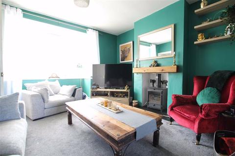 3 Albert Avenue, Flint, CH6 5EQ