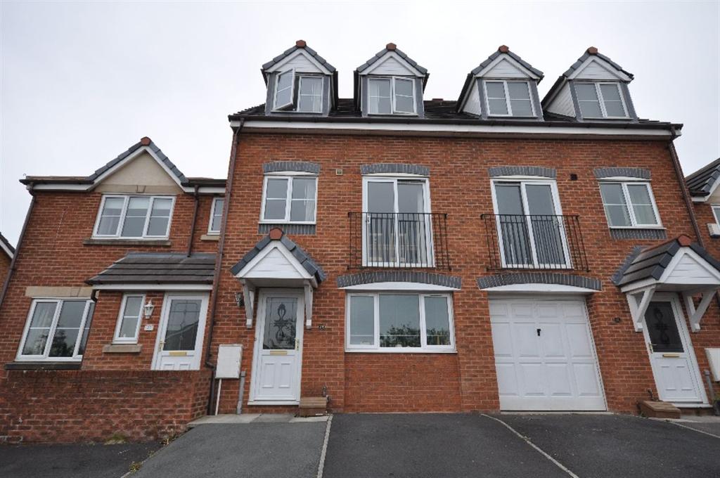 Clayton Way, Clayton Le Moors, Lancashire 3 bed townhouse £149,950