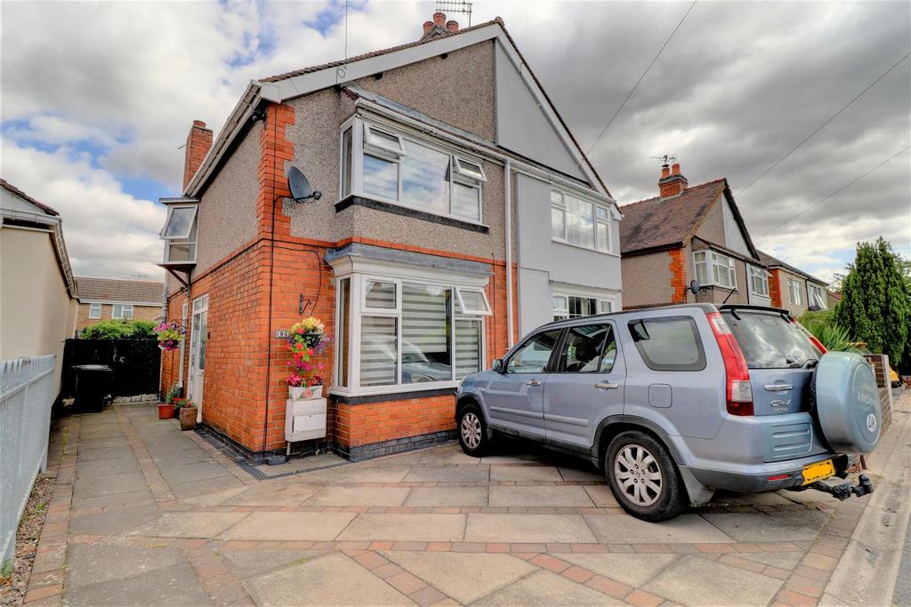 Ansley Road, Nuneaton 3 bed semidetached house £230,000